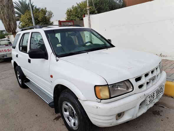 ازوزه ٢٠٠١ نظيفة بس شغل واطلع رقم اربيل بسمي تريد وكالة او تحويل مداور ثاني يوم مكان الانبار الحبانية سعر ٦٠ ورقه
***********
***********
