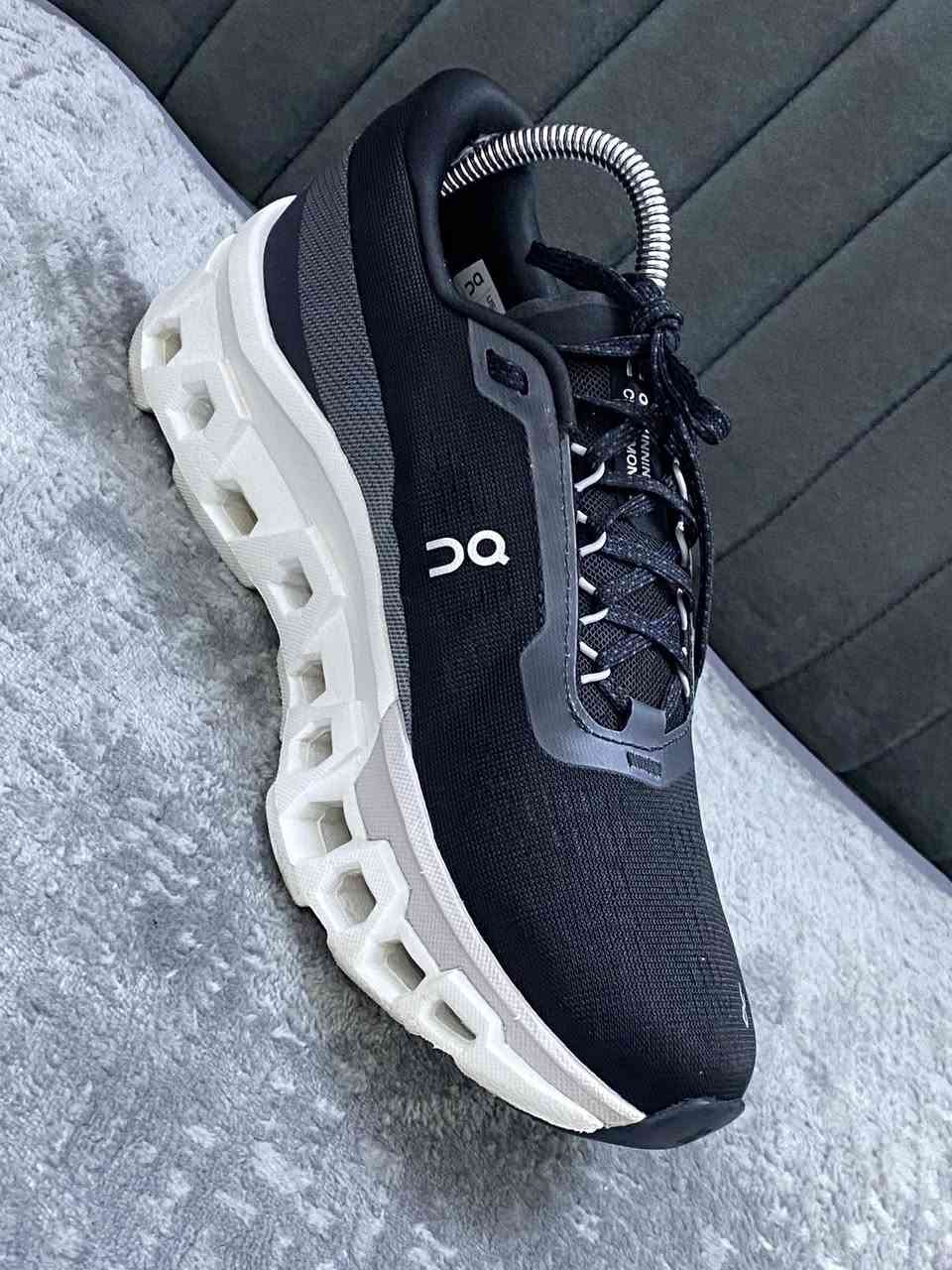 بالەی ئەمریکی مارکەی ئۆن مۆنستەر on-monster..ئۆرجنال ئەسلی قیاس ٤٧..خاوێنی ٩٥/١٠٠ .درێژی ٣٠ سم…حذاء باله امريكى ماركة اون اورجنال اصلى قياس ٤٧..طول القدم ٣٠ سم..النضافة ٩٥/١٠٠..يوجد توصيل ***********
