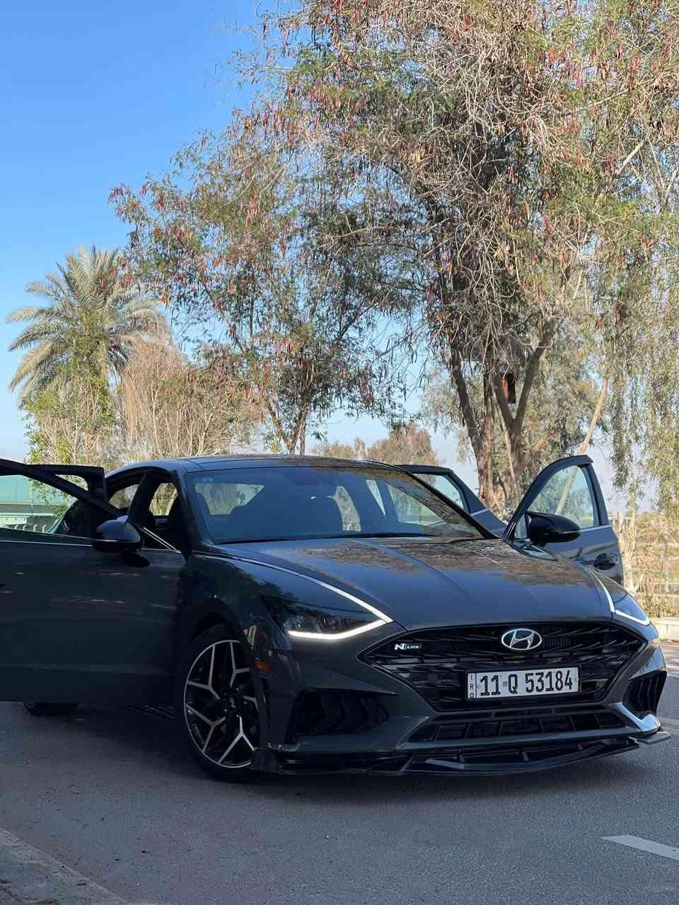 سوناتا  موديل 2022 Nline 🔥
لون اسمنتي 
مكينة 2.500 تيربو بيه شلعه كلش قويه
رقم بغداد سنويه نافذه ل2029

1-بانوراما ع طول السقف 
2-بصمة دخول ذكي 
3-انارة داخليه محيطيه متغيرة الالوان 
4-كير دبل كلج 8نمر
5-كشنات رياضي حاضن ومختوم N
6-تدفئة كشنات
7-كشنات جلد وكنتارا
8-سماعات عدد12 نظام BOSS
9-وضعيات القياده 4
 (NORMAL - SPORT - SPORT PLUS - CUSTOM)
10-انارة داخليه محيطيه 64 لون
11-ماسحات اوتو (بالامطار)
12-لدات اماميه
13-ويل مختوم N
14-اوتو هولد
15-لايت زنون
16-هاند بريك بصمه
17-نظام النقاط العمياء
18-شاشه دجتل كبيره
19-عداد الكترونيه متغيرة الالوان
20-نظام ترحيب
21-كرسي كهرباء
22-رادار امامي
23-رادار خلفي
24-رادار جانبي
25-مود درايف
26-تبريد بيانو
27-كروس تثبيت سرعه
28-شاحن وايرلس
29-شحن سريع
30- 4منافذ USB
31-شفتات ستيرن 
32-تشغيل عن بعد
33-قياده اليه

حادثها الي بامريكا بسيط كلش وبدلت الجاملغ الي هوه حادثها بجاملغ وكاله السياره بلادي وصار عندي طخه بالجاملغ الخلفي وراجعه BDR وبدون صبغ اهنا بالعراق موضحها بالصور
السياره ماشيه 73كيلو 

السعر 213 وبيه مجال 
متواجد فيس واتساب واتصال

***********
