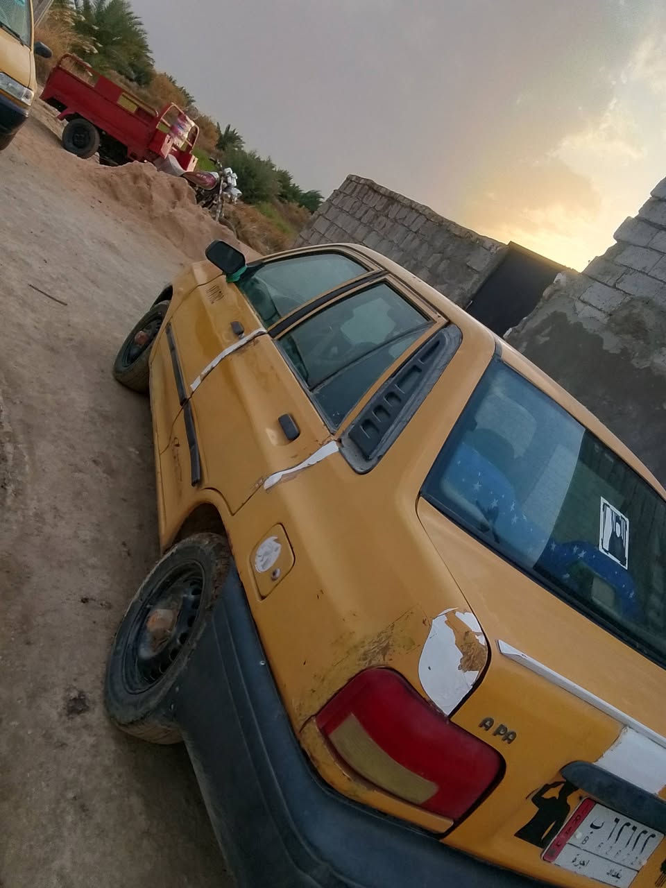 سلا عليكم شباب سياره للبيع موديل 12 سيار خير من الله مصفره هيه غرامت سعر بلش ***********
