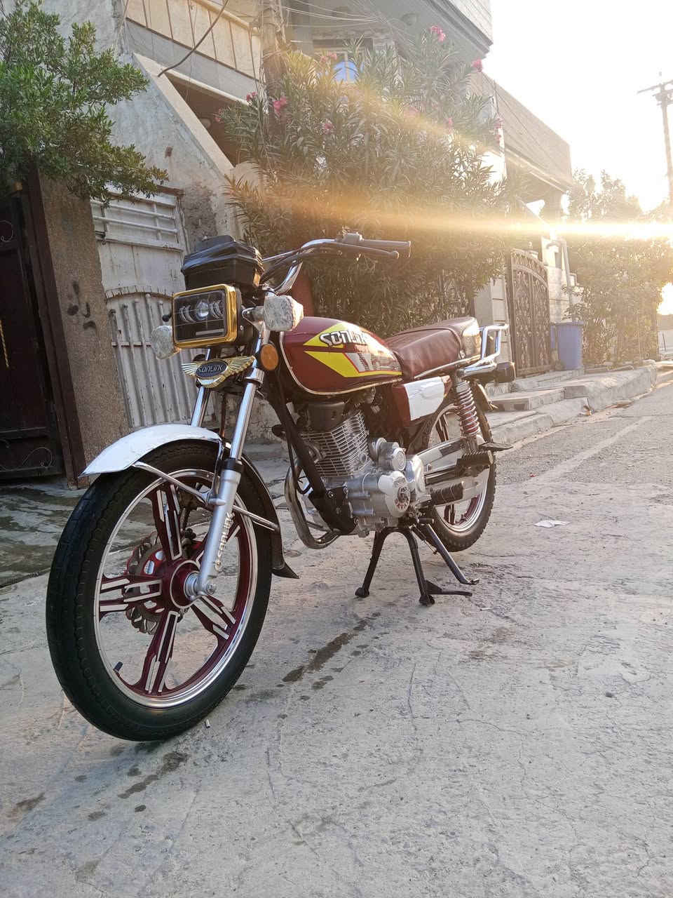 السلام عليكم دراجة ايراني سولنك للبيع موديل 24 دراجة مكفوله كفاله عامه كير ومحرك مكفولات دبلات بلاديه كهربائيات كله شغاله عقل رياضي فج وعنبار رياضي وياله اصليه سلف وهندر نكره لايت وبكلايت لد اشاير لد دشبول الكتروني الدراجه كامله ما تصرف عليه ربع أوراق كاملة السعر ب725 وبيه مجال للطيبين عنواني شهداء البياع رقمي *********** واليجي بي خير ويدلل واسف عل الاطاله
