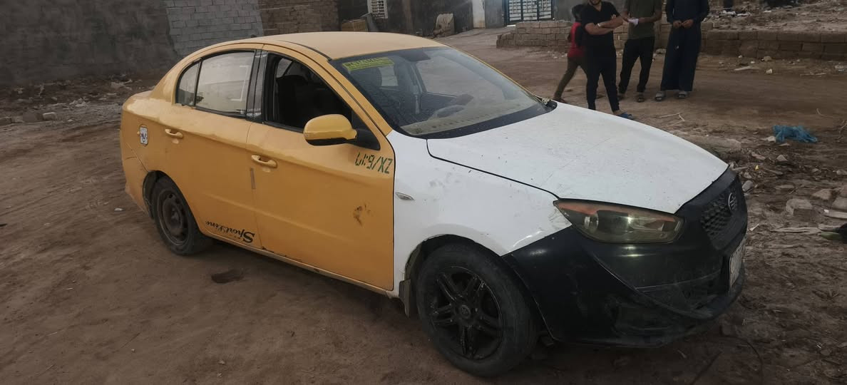 السلام عليكم سياره فاوو اوتماتيك 2015 المحرك كورله 
رقم بصره راعيه موجود فقط الكير كايم
سعره 27 وبيها مجال رقم راعيها  *********** عمارة, ميسان
