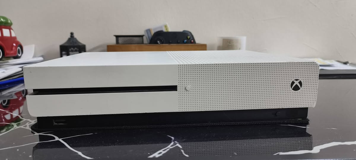 سلام عليكم اكسبوكس ون اس ذاكره نص تيرا نضافته ممتازه مناقصه شي
بي حساب كلش قوي ناقصه بس كيم باس للمراوس شعندك نزل 
واذا اكو مراوس ايفون بعد احسن تحياتي مكاني الانبار الرمادي 🪻


**إذا كنت صاحب هذا الإعلان وتريد حذفه لأي سبب، رجاءا أرسل رسالة إلى الدعم الفني**