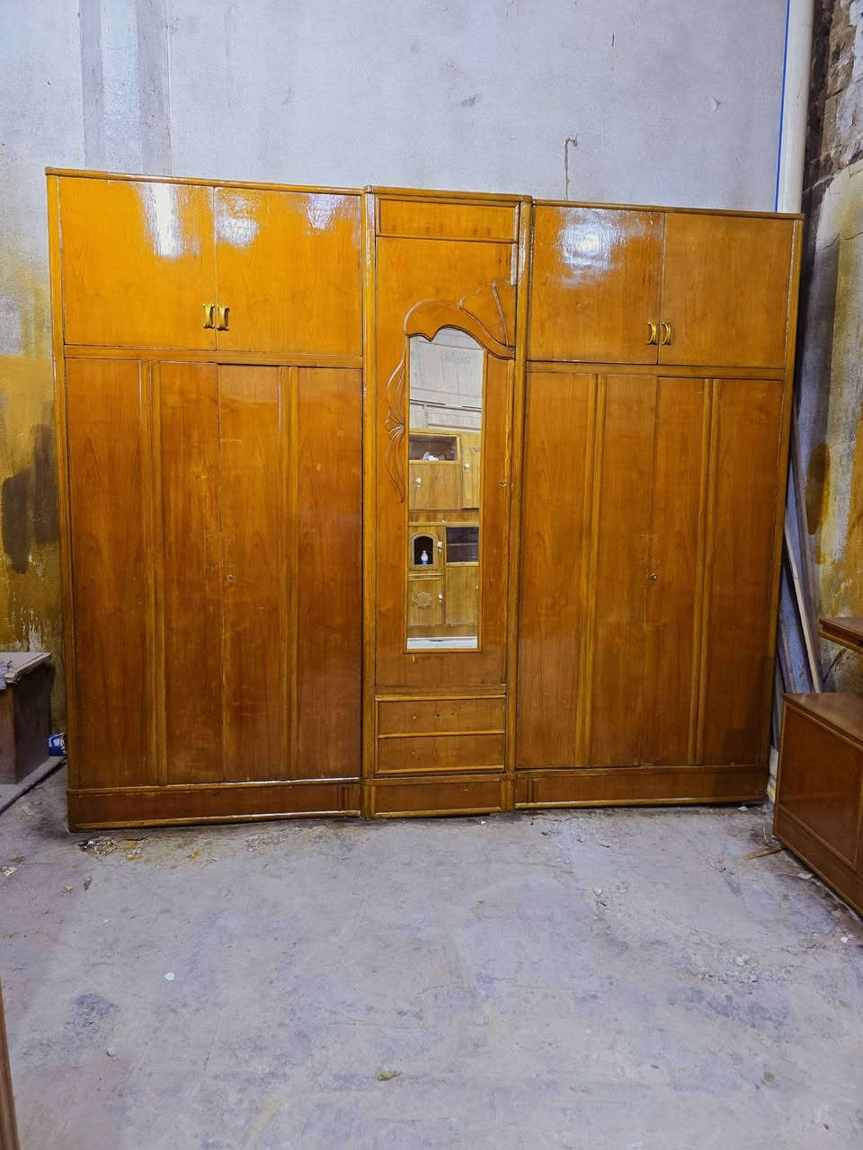 كناتير مستعمله تسكام
مستعمل صبغ ابيض حراري
وصبغ صاجي تسكام
العنوان حله شاوي نزله العيد
*********** حلة, بابل
