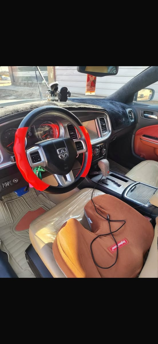 سلام عليكم جارجر 2012
السعر 145
***********
