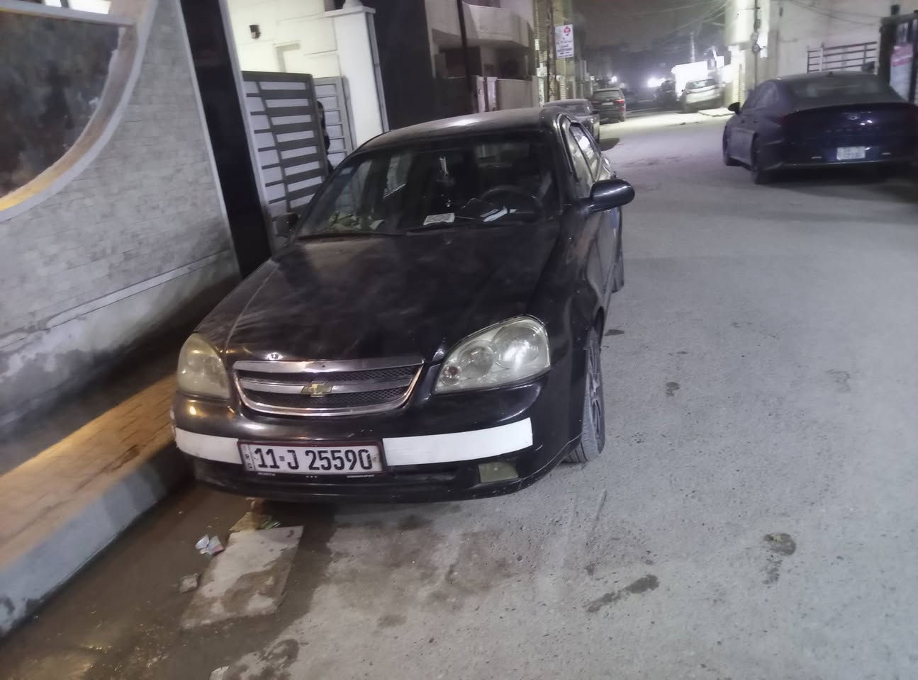 سياره لبيع فورنزة سوسوكي 66 بيها مجال الرقم ***********
