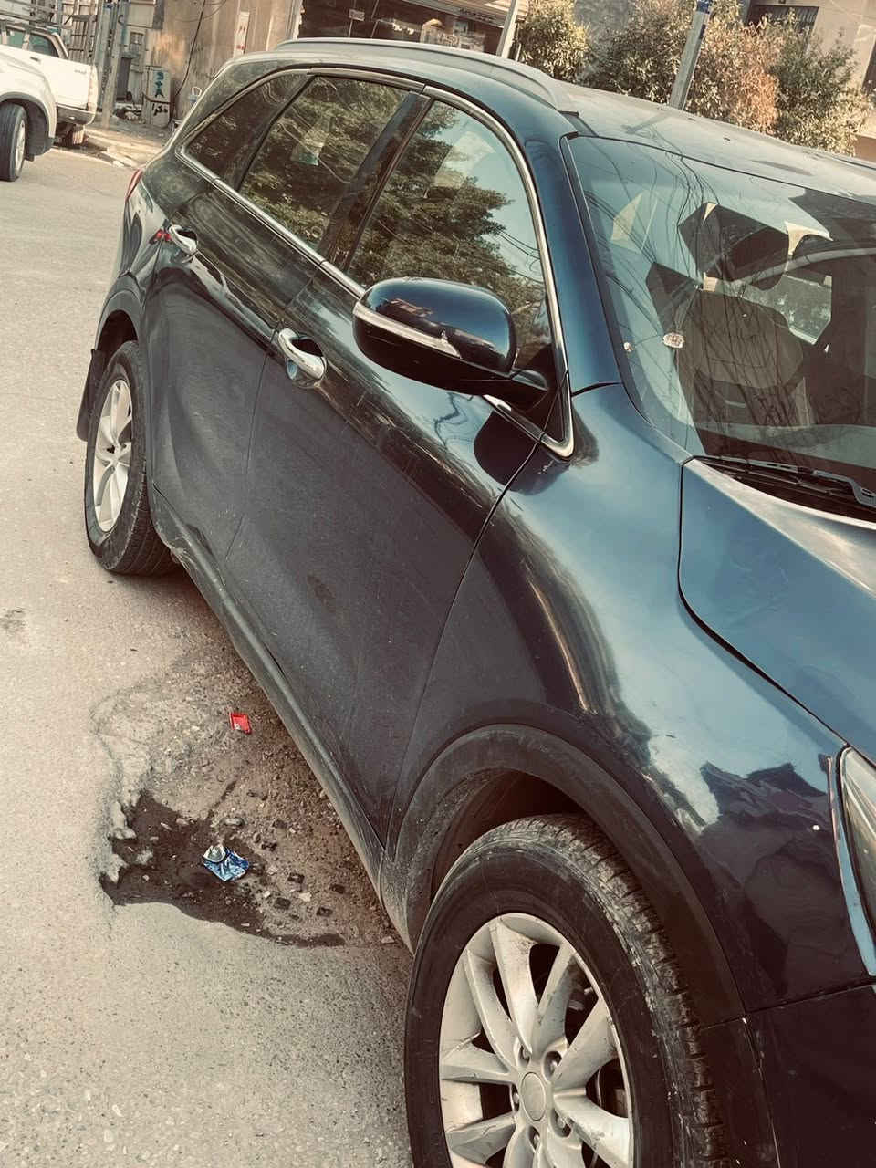 سورنتو  19 وارد امريكي
ضررها جاملغ يمين في امريكا 
مواصفاتها 
نص فول
 4 سلندر  
7راكب  
لايت زنون ناصي 
لايت عالي Led 
Gbs
كامرة ، رادر ، تحكمات ، كروس سرعة ، اوتو باوك ، هاندبريك كهرباء ، مانع انزلاق 
اشاير بالمري
نظام الترحيب
نظام الخروج عن المسار
حساسات ، الوقوف الذكي 
ضررها موضح بالصور 
بيها جاملغ صبغ و بنيد تبديل وصبغ

السعر 160 ورقة
السيارة باسمي تحويل او وكالة جاهز

للاستفسار ‭***********‬
