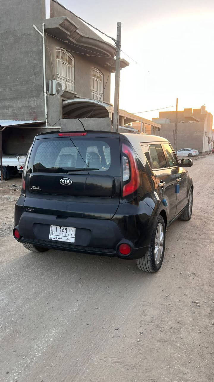 السلام عليكم كيا صول موديل 2015 حادثة جاملغ وبنيد مكينه كير حداديه تخم تاير تبريد  شغال السيارة مال جناي ماشيه ميه واخمسطعش مكينه 1600 رقم بابل تحويل مباشر السعر 97 رقم الهاتف *********** ما متواجد على الفيس
