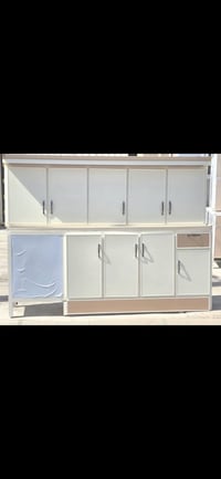 شراء وبيع • مستلزمات بيت • خزائن