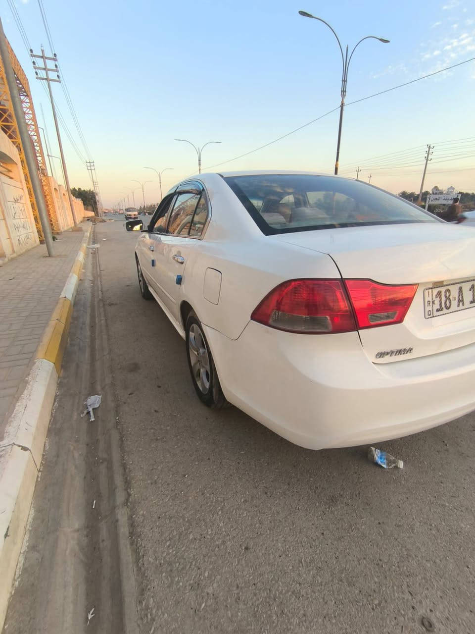 السلام عليكم كيا اوبتما 9 خليجي فول مواصفات عده البصمه رقم بابل دولي مكينه 2000 دوش مكينه وكير وحداديه وتخم تاير وتبريد شرط جاهزه من كلشي بيها جاملغ مبدل بدون عابر وبيها  الهلالات الخلفيه ثنينهن السياره شرط بدون عابر مكان السياره السماوه السعر 113 وبيها مجال بسيط الرقم ***********
