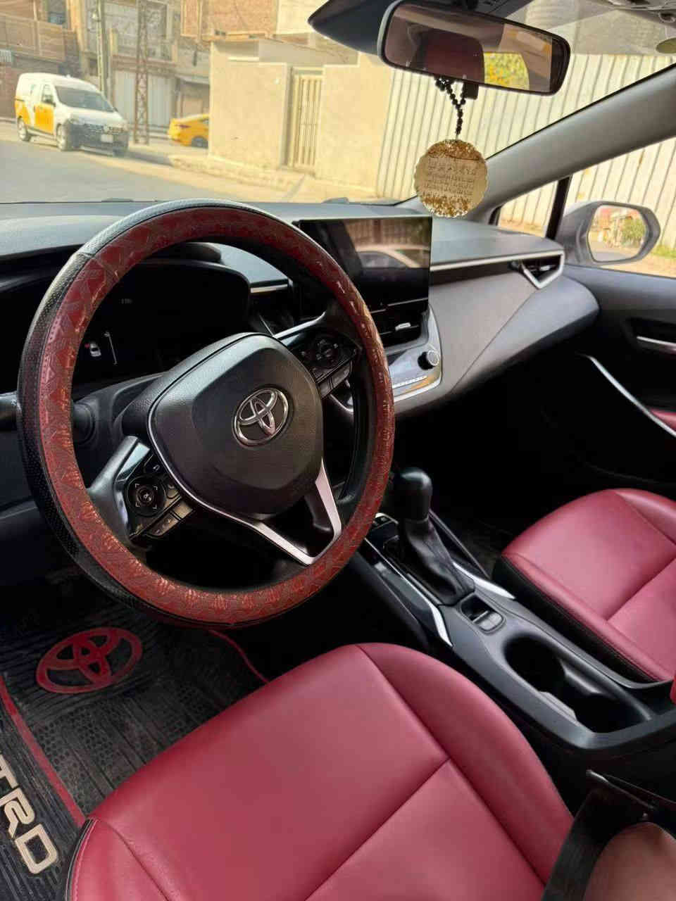 للبيع كورولا هايبرد خليجي 2024 استقطاع مباشر  مل مصراف فول مواصفات واحد على واحد رقم بغداد صاحب نسان معلم ولد شاب خوش والد يسكن الشعب كفل عام  سياره جديده وحلوه بمعنى الكلام السعر 127وبيه مجال النتصل عتذر عن المراسل  *********** ///***********//
