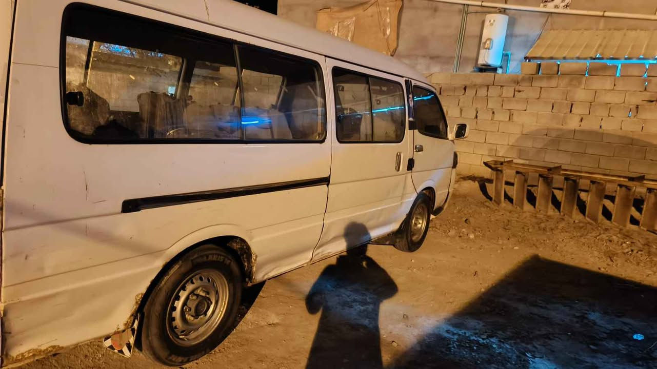 سياره جنبي البيع الاستفسارات تصال رقم الهاتف*********** القرنة, البصرة
