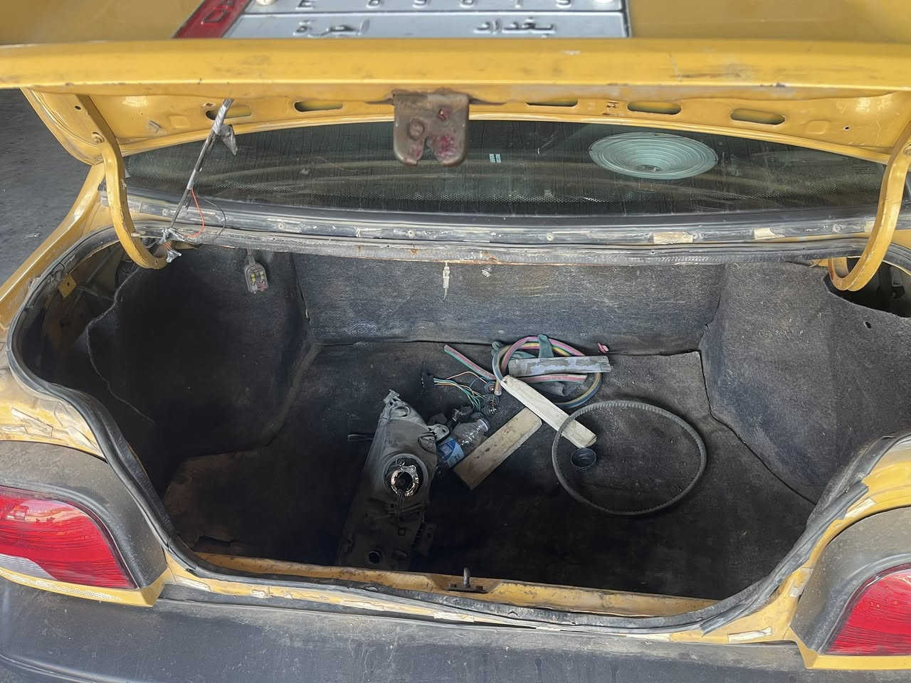 سلام عليكم وكاله فقط  سايبه موديل ١٣سياره كير مكينه مكفولات شواصي حلوه بس واحد معمر صدر امامي خلفي جديد دوشمه جديده تنته جديده شاشه اندرويد كشرها كبال عينك تخم تاير جديد خط ابيض رايده ب١٦ وبيها مجال مكاني بغداد المدائن ***********
