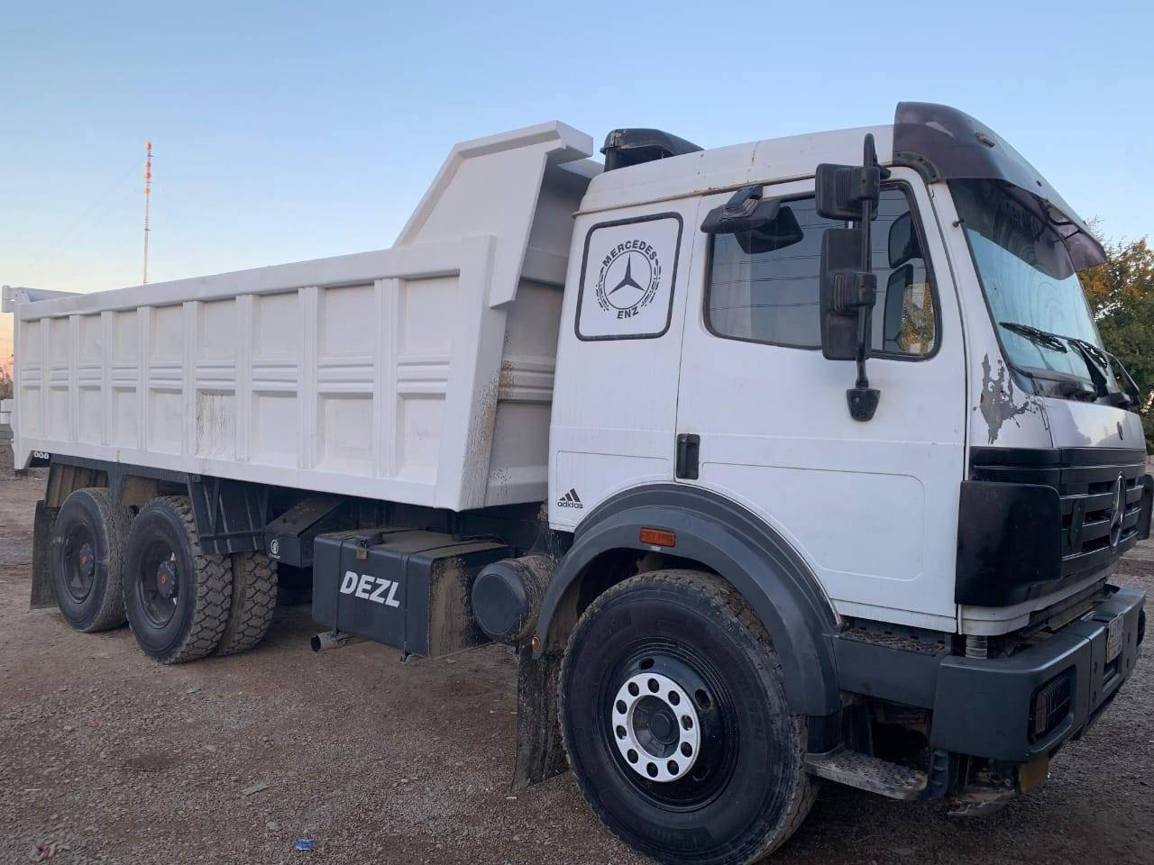 السلام عليكم سيارة البي للبيع موديل 95السيارة نضيفة مكينة 35 السعر350 وبيهة مجال الرقم***********
