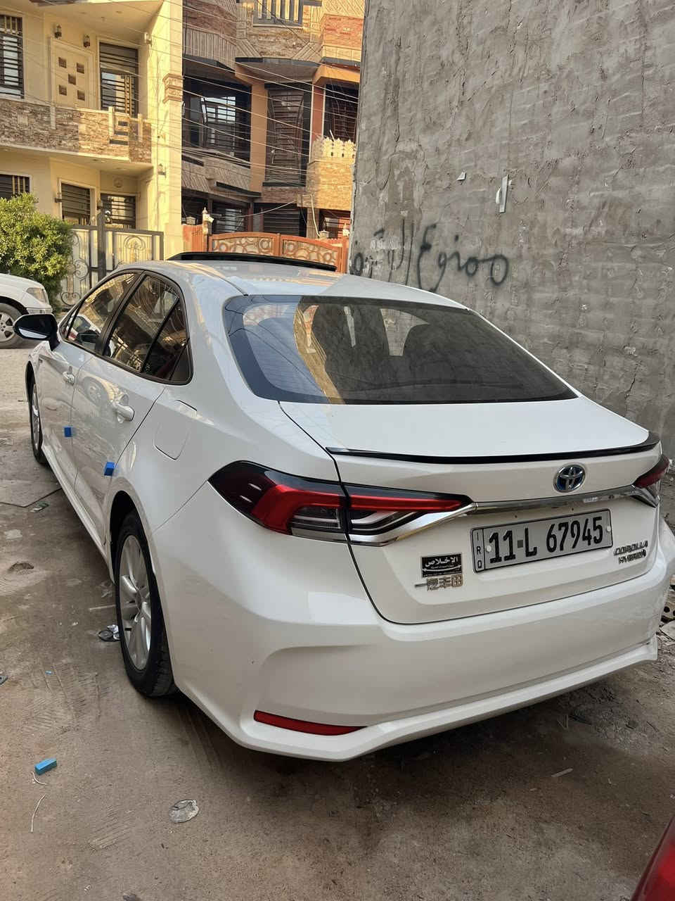 السلام عليكم كورلا هايبرد موديل 2023
ماشيه 53كم محرك 1.8
بأسمي بغداد
داخل مميز لونين بيجي واسودّ مثل الساز 
كشتات جلد لونين
سياره جاهزه
بيها طخه بجاملغ الامامي ورصعات سونر موجود السعر140
عنواني بغداد حي الجهاد***********
