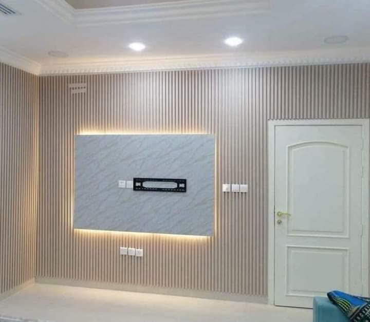 السلام عليكم صباغ متفرغ اشتغل جميع أنواع الاصباغ داخلي خارجي
و جميع نواع الديكور سقوف ثانوية تغليف جدران بديل الرخام بديل الخشب شيبورد بديل الحجر جبس بورد 
 مكاني بغداد شعله ***********
