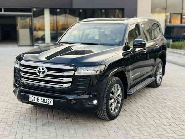 السلام عليكم لاندكروز 2025 GXR ساز ضمان 
ماشية 11 الف مكفوله كفاله عامه بالضمان 

رقم سليمانية باسمي تحويل او وكالة 

محرك 4000 V6 

شاشات 

مكان السيارة بغداد 

للاتصال // *********** 
للاتصال // ***********
