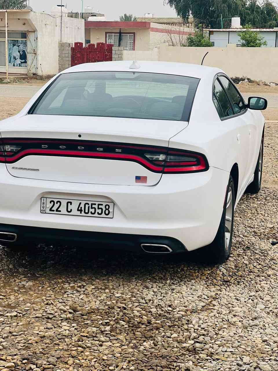 السلام عليكم جارجر 2016 سياره جديده ما عايزه الف جاهزه رقم اربيل بسمي شرط التحويل مكاني واسط النعمانيه السعر 160 بيها مجال بيع بدون مراوس ***********
