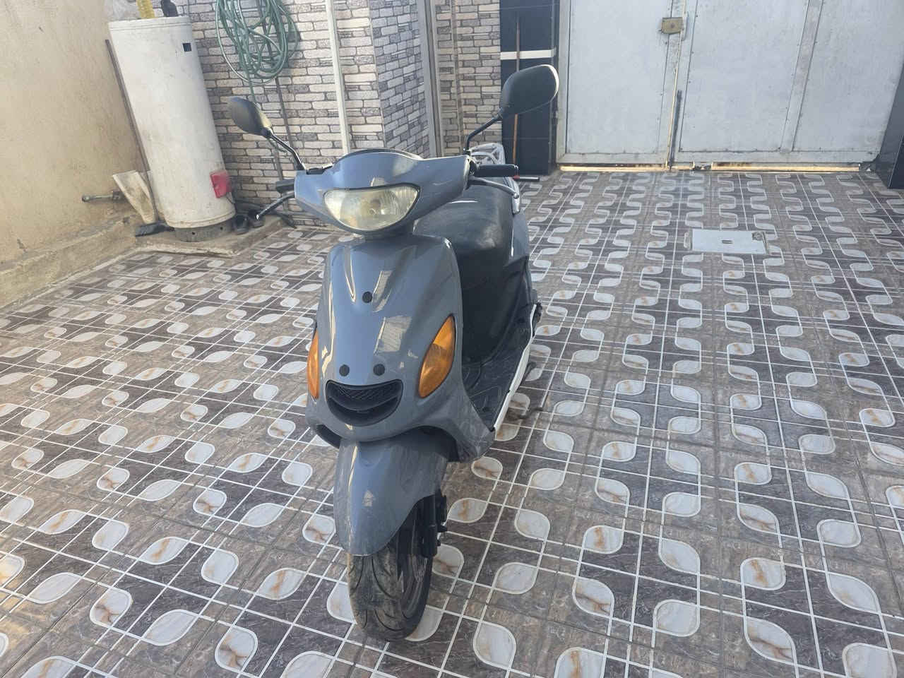 سلام عليكم عندي لكزز جديده حيل كلها شغاله مابيها شي نقص طك كارتون ع فحص فحل مكاني بابل بيع فقط دراجه جديده نكره سلف الاتصال ***********
