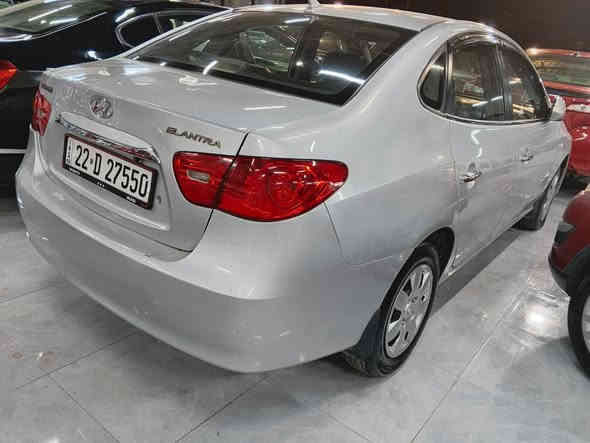 سلام عليكم عندي معرض سيارات في اربيل بيع شراء امراوس أنواع السيارات فقط ارقام شمالي يوجد اقصاد كل المحافظات حسب المقدمة حسب نوع السيارة يبدة من 60فمافوق***********
