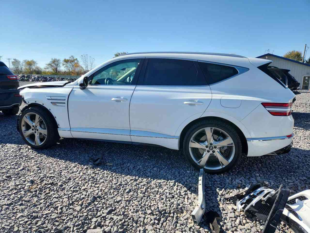 للبيع 
Genesis Gv 80 

فول مواصفات 
2024 
1/1 
حادث موضح بصور 
السياره البارحه وصلت عمان 
ترهم كتاب شهداء او ضباط 
للاستفسار : ***********
