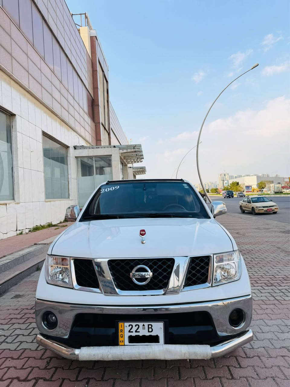 رەقەم تەلەفۆن (***********)
ناڤارە مۆدیل ٢٠٠٩ گێر حادی ناو سوور چوار جام کارابا ئاوێنە کارابا شاشە ئایپاد بی سبوغ بی لیدان گێر و مەکینە و ئاکسل هەمووی بەشەرت بەناو کردن و غەرامە بەشەرت رەقەم هەولێر سەنەوی و فاحس و هەزە هەمووی نوێیە تاکو ٢٠٣١ نرخ ٩٨ وەرەقە و مەجال أربيل, العراق
