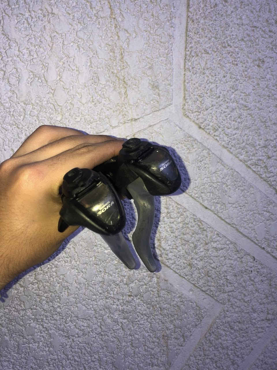 السلام عليكم
متوفر ستيرن GIANT رود وبدالات سورا 9*2  اصدار 3400 الي تفيده يدخل خاص ويدلل


**إذا كنت صاحب هذا الإعلان وتريد حذفه لأي سبب، رجاءا أرسل رسالة إلى الدعم الفني**