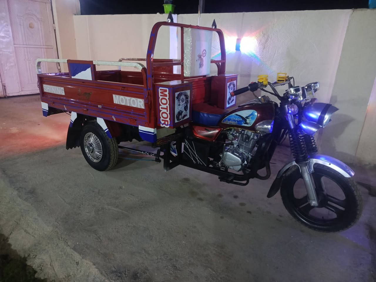 السلام عليكم ستوته للبيع موديل 15 مكينه 20 اوراق الصولي ستوته مقفوله كفاله عامه نقرهف ستوته مال جناي ما بيها اي نقص ستوته جاهزه العنوان بابل الشوملي السعر مليون و150 وبيها مجال قليل للشراي ***********//***********
