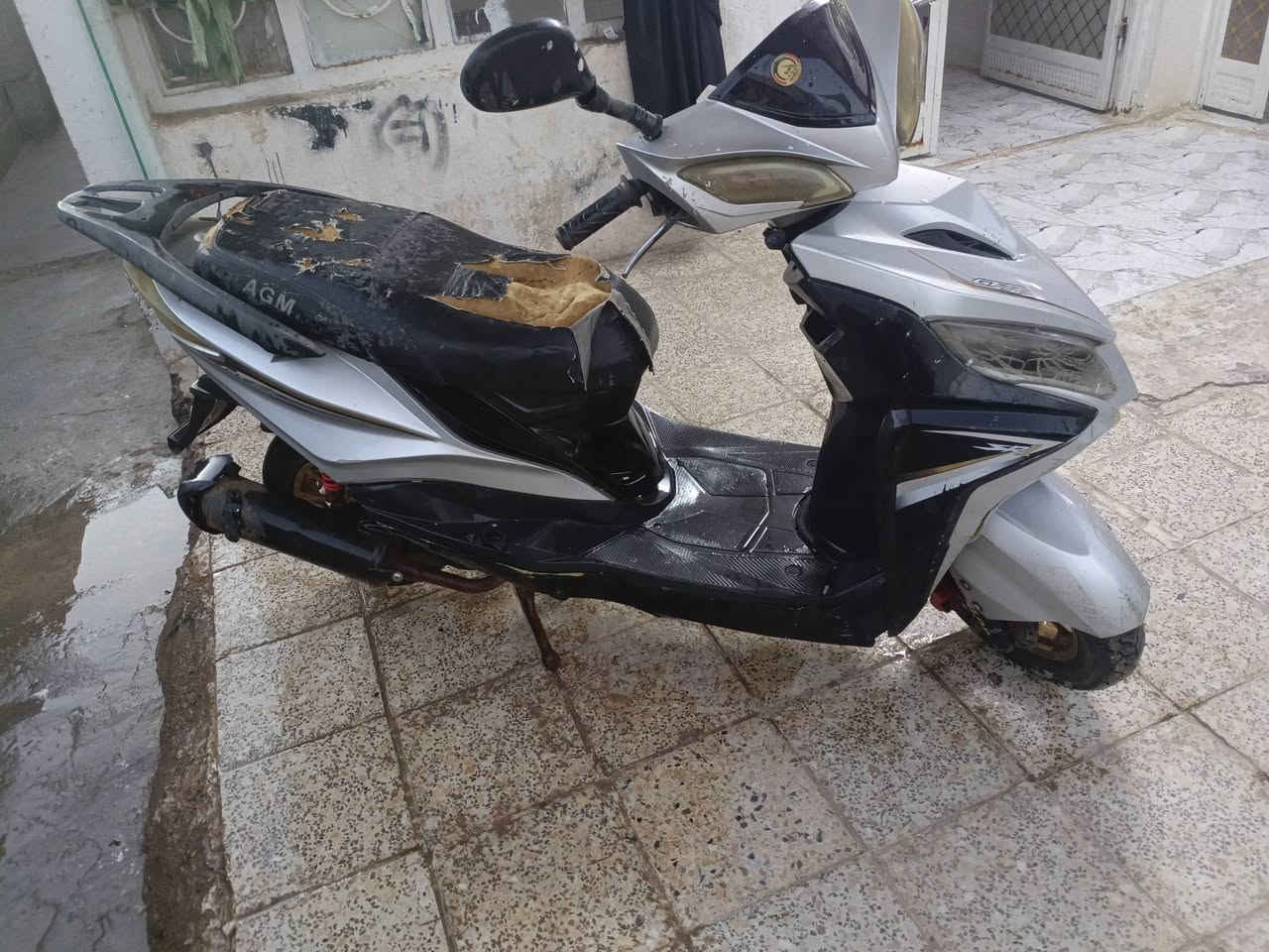 ماطور سكنس جديد شغال كل شيء ما بيه س سعر 150 مكانه ديالى الخالص الشراي يتصل ***********
