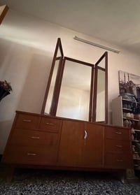 ميز تواليت • عدد اثنين • مشتري