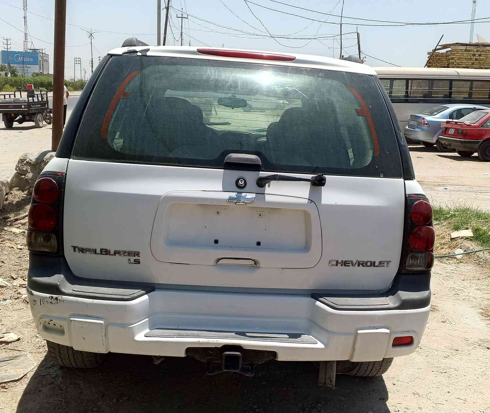بلايزر مزاد وزارة الداخليه المثنى مديل 2005 وكاله المشتر مزاد  وتسجل بسمك شغاله محرك ففيتي  العنوان الرميثه***********    السعر    37 $

