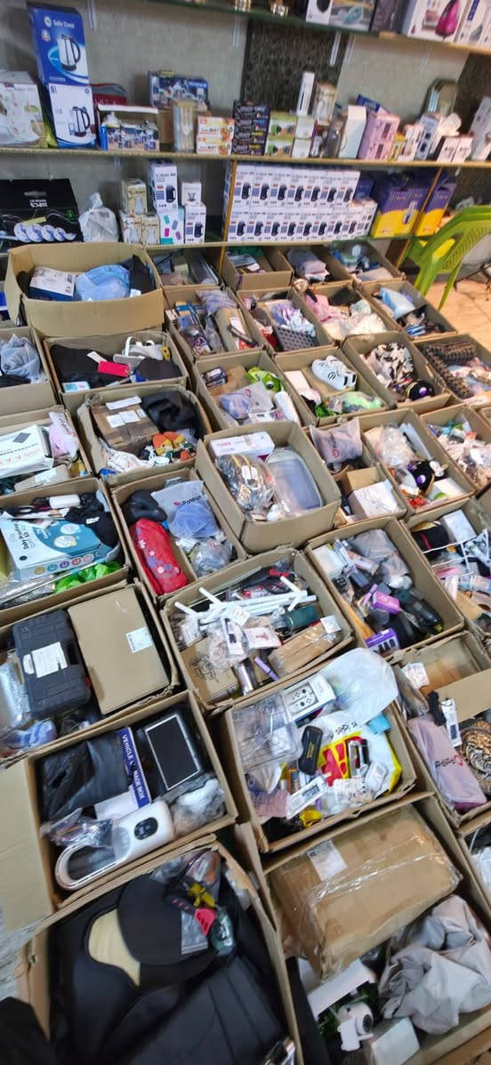 🔥 فرصة ذهبية لأصحاب البثوث المباشرة 🔥
وصلت شِلعة منتجات مكس متنوعة وزن 800 كيلو كامل( عدد. أدوات .ملابس.احذية . منزلية • إكسسوارات • تجميل • ألعاب • أدوات سيارات • قطع غريبة للبث)

يعني باختصار:المحتوى جاهز… وأنت فقط افتح لايف وبيع 💰

التاجر الذكي يعرف:مو كل البضاعة تنباع بالمحل…لكن بالبث المباشر ممكن تتحول كل قطعة إلى ربح 🔥

⚠️ الكمية محدودة — البيع شلعه  فقط📦 الاستلام مباشر (أو شحن للمحافظات)

للاستفسار والتفاصيل راسلنا خاص
***********
