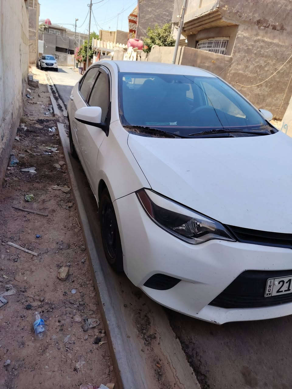 كورلا مديل ٢٠١٦ رقم سلمانيه أمريكي بيه جاملغ الأمامي والخلفي ***********

