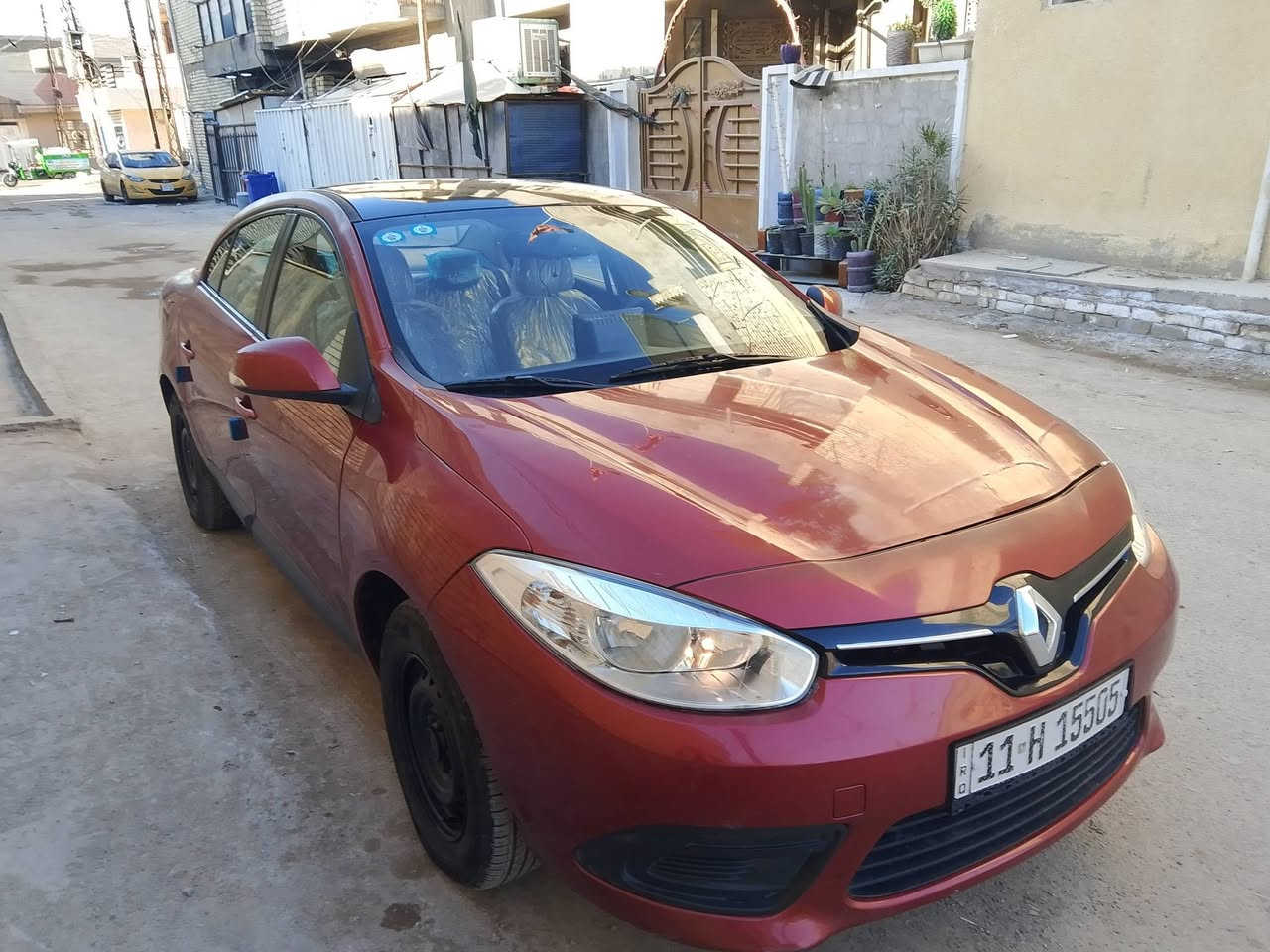 رينو فلونس 2016 رقم بغداد سيارة جاهزة بدون اي نقص بلادية بدون ضربة ولاصبغ السعر 68 عنوان بغداد للاتصال ***********
