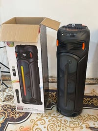 دي جي للبيع جديد مستخدم شي قليل والصوت عالي جداً  بيها مايك وواير شحن ...