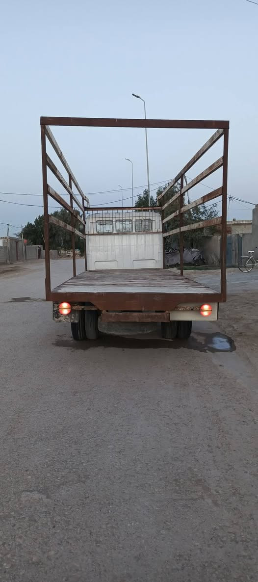 سلام عليكم سياره مارسدس خرسه للبيع رقم نينوى تخم تاير حداديه جديده كهربائيّات كله  دوشمه جديده مكينه صلاح الدين لا بخار ولا تنقيص كير اكسن فرين دكسن مكفولات سياره جاهزه واسط الكوت شراي يتصل مكلف بل نشر مكلف بل نشر ***********
