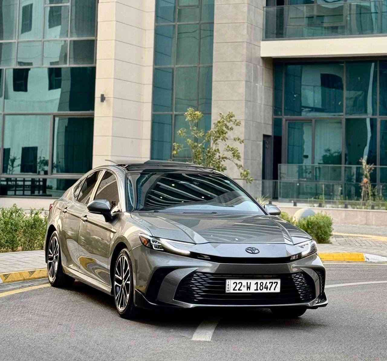 السلام عليكم كامري هايبرد امريكي موديل 2025 اعلى مواصفات xse حادث صطحي بدون دواخل ايرباك سليم ماشيه 30 ميل رقم اربيل باسمي تحويل او وكالة مباشر مكاني بغداد المدائن السعر 245 وبيها مجال ***********
