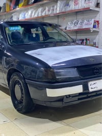 اوبل فيكترا • ١٩٩٠ • مكينة ١٨٠٠