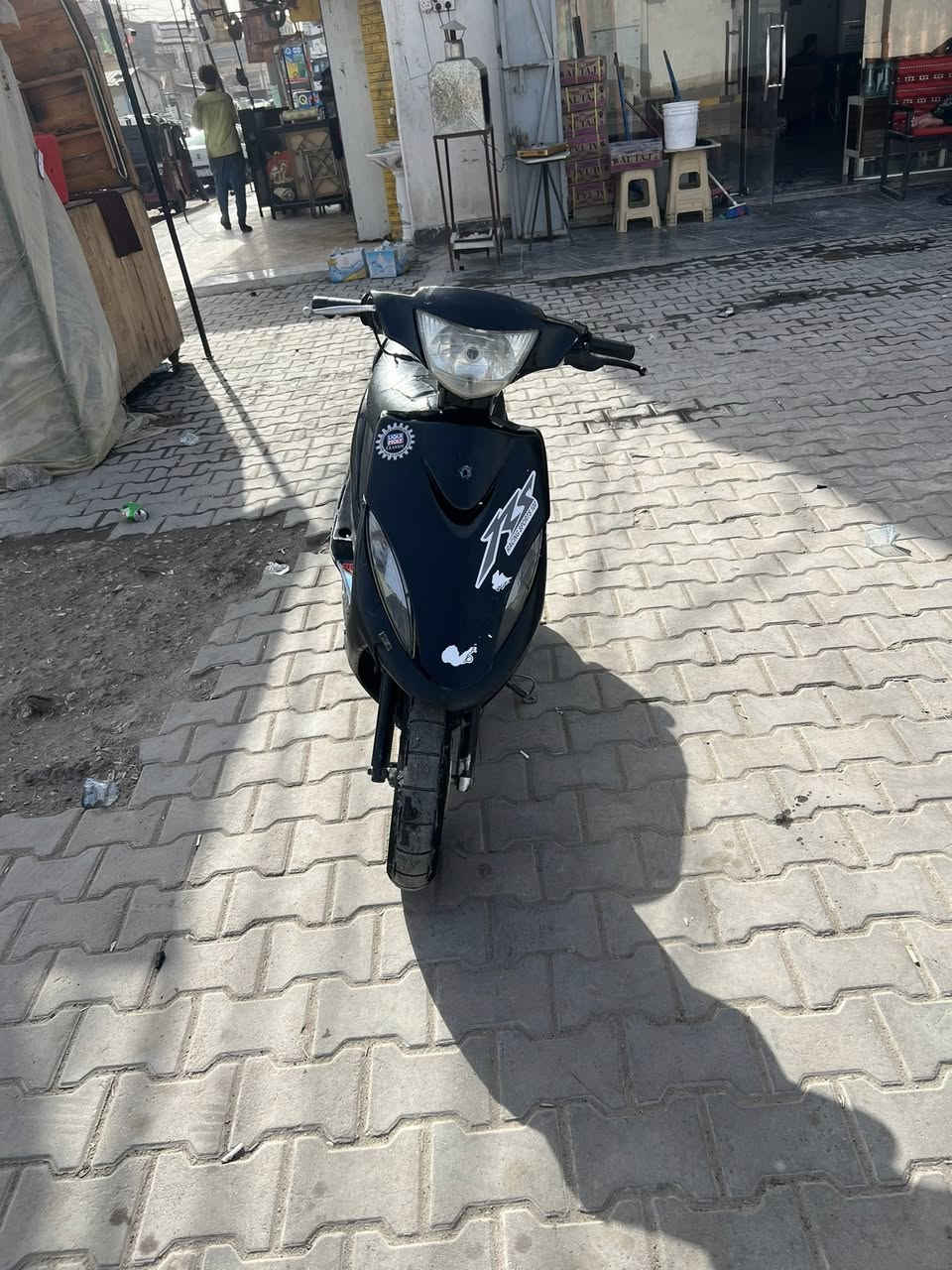 ماكس عدله البيع.  ‭0774 923 8952‬
