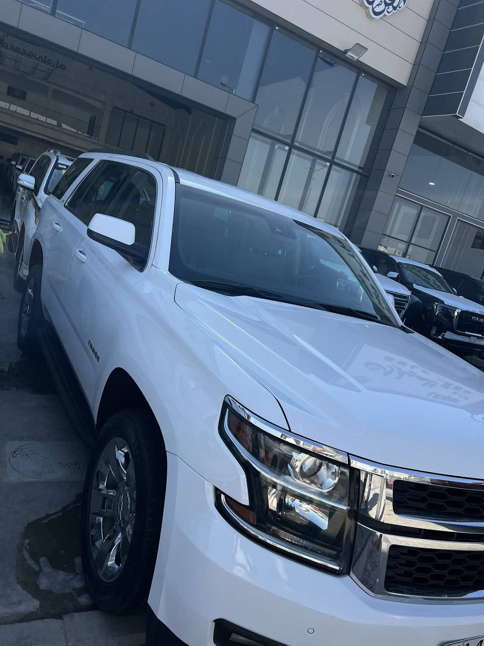 السلام عليكم
تاهو 2015 خليجي مواصفات LT فتحه وباب صندوك كهرباء 
رقم اربيل هزه جديده سنويه جديده 
كفاله عامه فقط بارد مقدار 4 أصابع بالجاملغ الامامي 
مكينه وكير على وضع الشركة بشرط 
السعر 325 وبيها مجال للشراي 
*********** - *********** مكاني بصره
