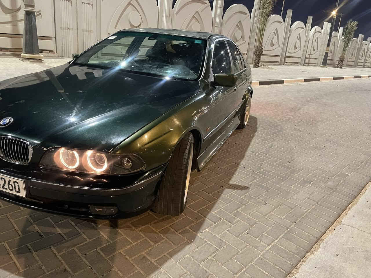 السلام عليكم  
BMW E39 صقر
كشنات كهرباء جلد
فتحه 
السعر 70  بيها مجال بسيط
العنوان /  البصرة
متوفر فقط واتساب 
***********
