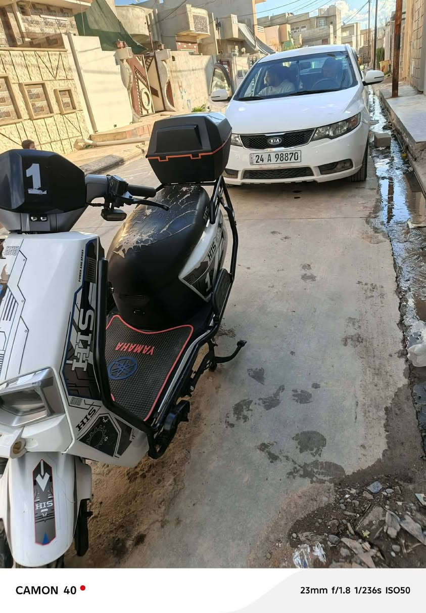 السلام عليكم
ماطور شحن اوباما 6 بطاريات دبل 4 نمر شرط الفحص وايرمنية كلها شغالة نظام R  بلاتوث سعر 600 وبي مجال بسيط الاتصال ***********
ملاحضة بطارية وحدا مبدلة وشرط الفحص بطاريات عقل ملف
