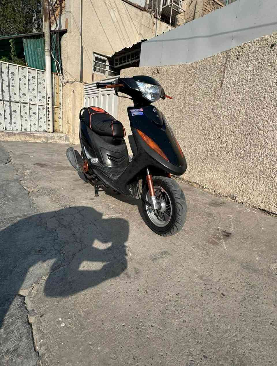 دراجه ماكس عدله للبيع  الدراجه بيه تزويد خارجي قبق فلاوين 🧡RG قبق عنبار🧡NCY قطره دهن🧡NCY صدر امامي 🧡RGS ويدات بريك 🧡KOSO وكشن اربع ولفات 🧡 وبك لايت اربع ولفات🧡 وبيه وياله نجمه⭐  الدراجه بيه كلجات رياضية بلاد مال رمبه  كهربائياته كله شغال طوافه بانزين وعداد سرعه الدراجه كله ملح 🧂 وبيه تايرات جدد🛞 مكاني بغداد البياع  للتواصل ***********
