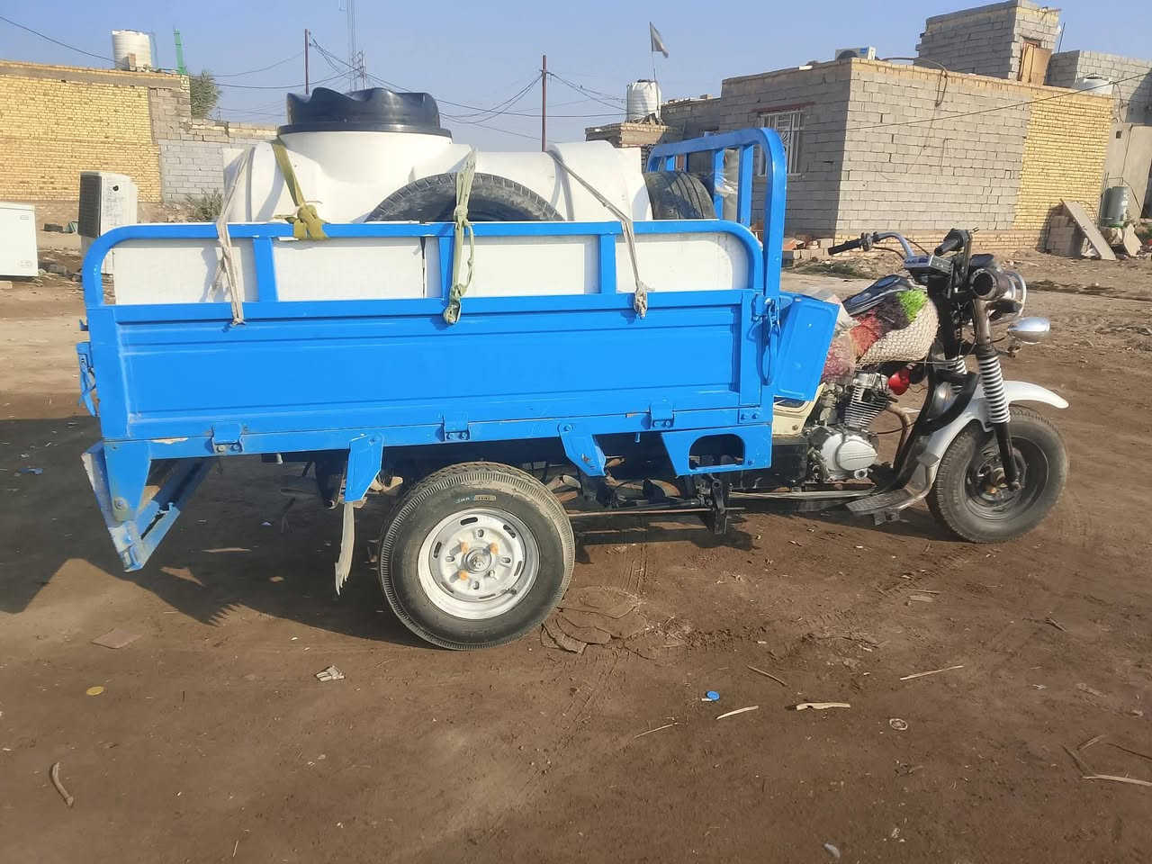 سلام عليكم ستوته للبيع مجفته بوشه وبستم مديل 18 السعر واحد 300 وبيه مجال


**إذا كنت صاحب هذا الإعلان وتريد حذفه لأي سبب، رجاءا أرسل رسالة إلى الدعم الفني**