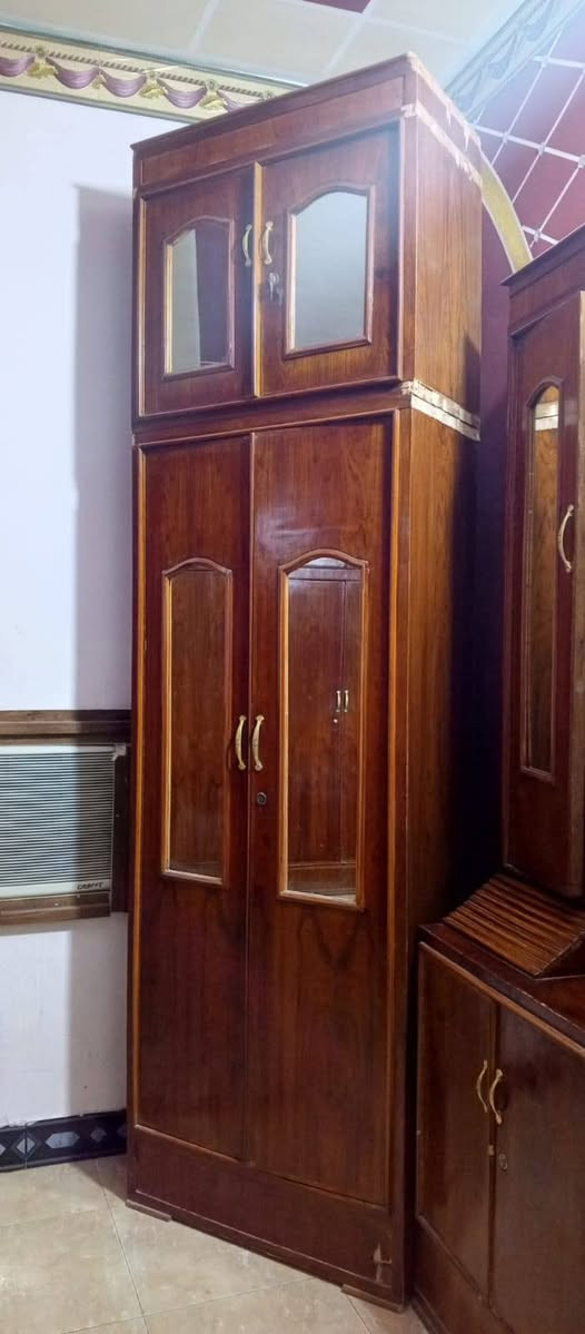 غرفة اخشاب عراقية حطاطه للبيع للاستفسار
***********
***********
