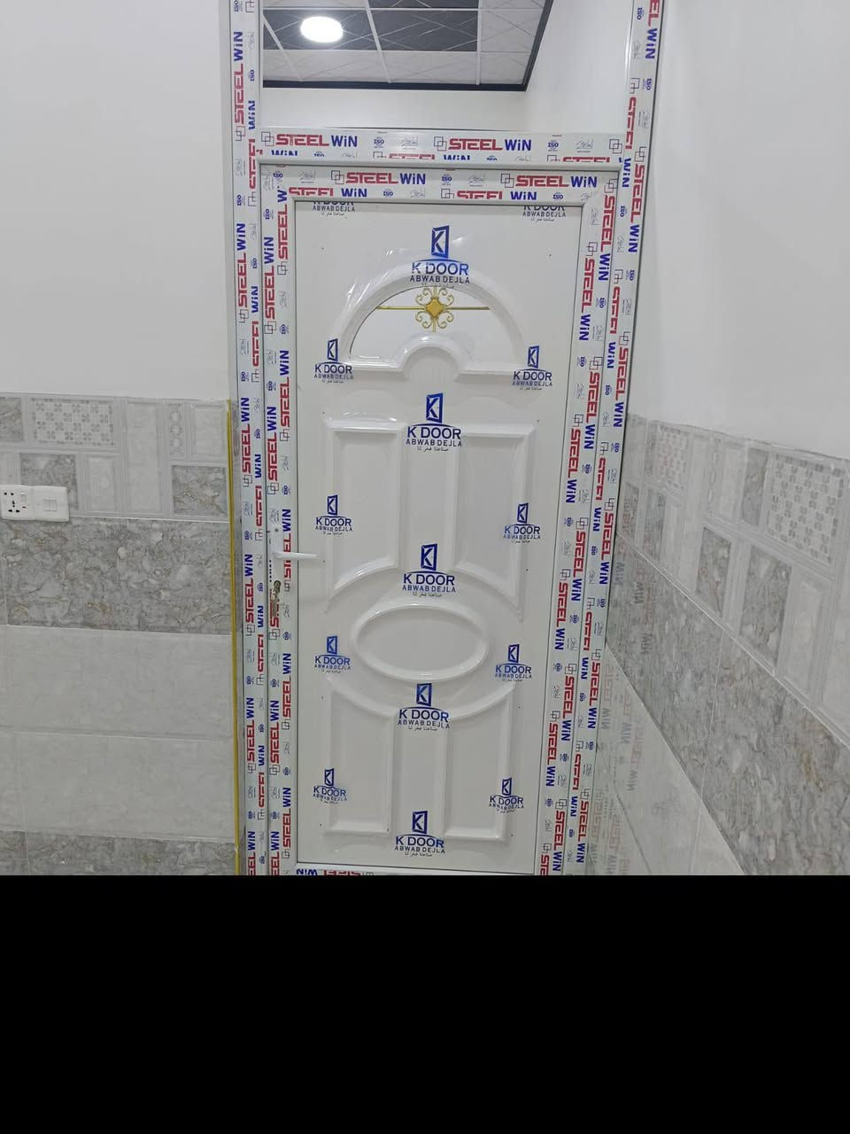 نوعي مواد ستيل وان باب تفصال مع تركيب 110 شباك متر 27 دولار // باب تكلون بلس متر 33 دولار باب 135  (***********)(***********)
