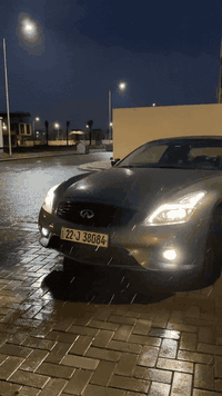 السلام عليكم للبيع G37 2013 السيارة مميزه جداً وعليها برمجه ايكوتك مال امريكا ومواصفات فول عليها داون بايب اصلي ودبات مال سوبرا Mk4 كسنات s وستيرن مال كيو 50  وعليها لايتات من امريكا كاصهن مال GTR اصليه ومميزه وعليها فلاتر لونك KN والسياره داخلها جديد وكلشي مجددين بيها وظفايرها وعقولها كلها مبدله بدون اي جطل والسياره اكسل قفل بمحرك 3700cc وكيرها 7 نمر تطلع فوك ال 350hp بوزن 1650 KG 'وعليها وياله تو سايز حجم 18 مال Z لون اسود وتايرات اصليه السياره كلشي مينرادلها تنكر سلف وتطلع ، السعر 125 مكان السياره بغداد . رقمي ***********
