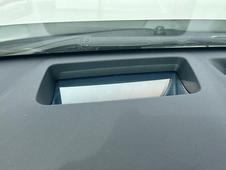 السلام عليكم
سورنتوا موديل 25 السعر مناسب وبالخير ع ياخذها

رقم بغداد

ماشية 20 الف بااسمي  شخصيا 

مواصفات فول 

كامرتين 

ويل 20 

داتا شوو

كراسي كهرباء 

6 سلندر 

7 راكب 

صندوق كهرباء 

3 قطع تبريد 

شاشة كبيرة جي بي اس 

السيارة مكفولة كفالة عامة 

عدا بيدي آر بسيط جدا موضح بالسونار مرقف بالصور 

السعر / 306 $ 

مكاني رمادي 

للاستفسار // ‭0782 651 8608‬
