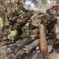 خشب للبيع • حمل كيا • للمطاعم