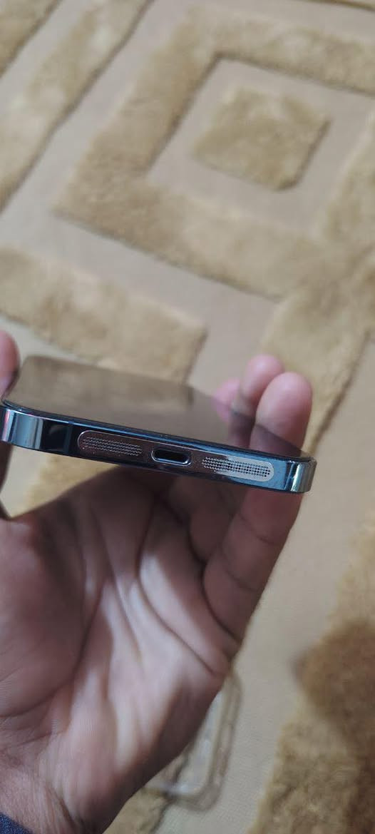 .
ايفون. 13برو ماكس. . شرق اوسط. 

ذاكره. 256 دبل شريحه يعني خطين . 

بطاريته. مبدله اصليه وكاله 100 والضهر مبدل . 

نموذج. M. شرق اوسط عربي. 

نضافته 95 

للبيع او مراوس. 

السعر. 500 وبي مجال .. 

عنواني. فلوجه. 

للأستفسار ***********
